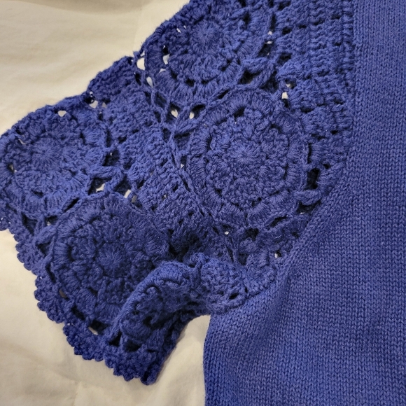 Denim & Co Lacy Trimmed Knit Shrug Sweater In Royal Blue L - Picture 7 of 9